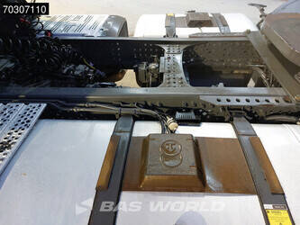 2019-mercedes-benz-actros-1845-1412182-45245584