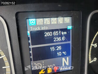 2017-mercedes-benz-atego-1524-1386161-45246993