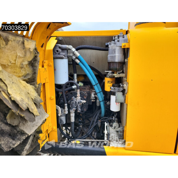 2010 جيه سي بي JS145LC-45247021