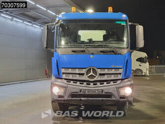 2017-mercedes-benz-arocs-3240-1412263-45247272