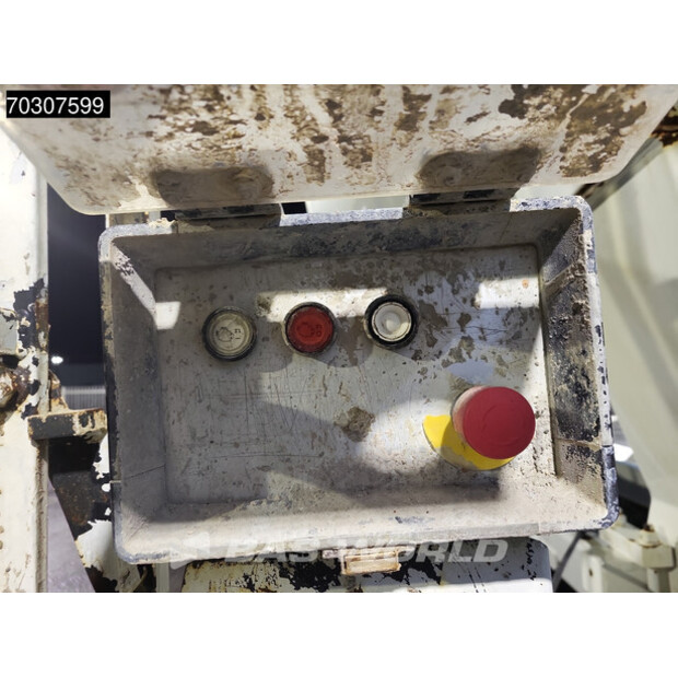 2017 Mercedes-Benz AROCS 3240-45247281