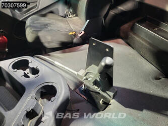 2017-mercedes-benz-arocs-3240-1412263-45247282