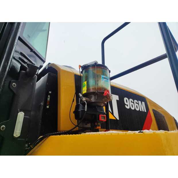 2017 Caterpillar 966M-45253804