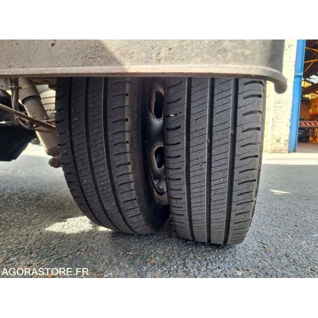 2006 Iveco 35C12-45261412