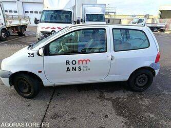 2002-renault-twingo-1412345-45261551