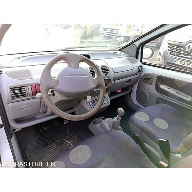 2002 Renault Twingo-45261553