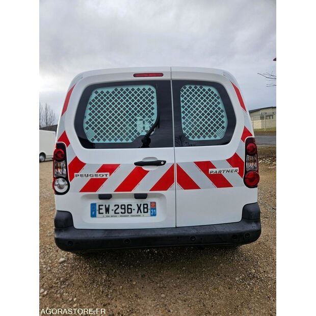 2018 Peugeot PARTNER-45261634