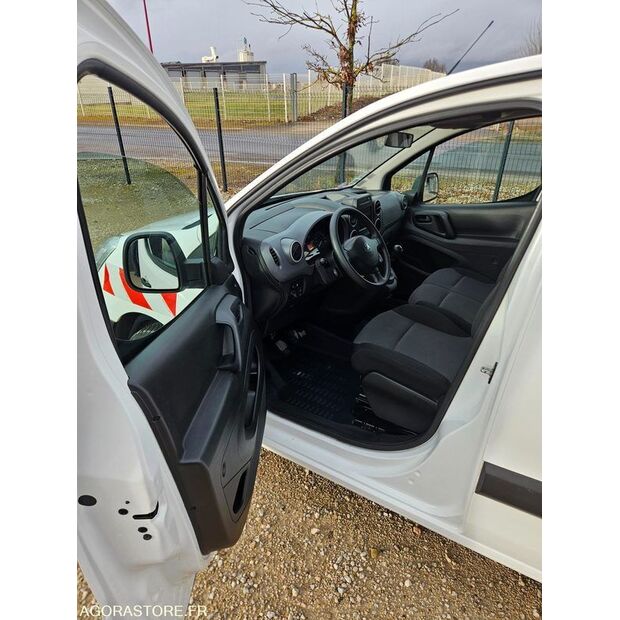 2018 Peugeot PARTNER-45261642