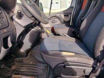 2017-renault-master-1412362-45261687