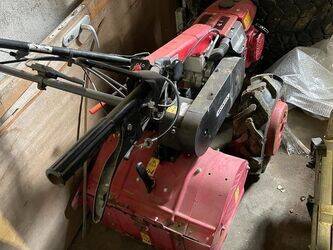 صورة ل معدات الزراعة والغابات هوندا F560