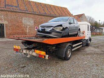 2001-man-1412374-45261760