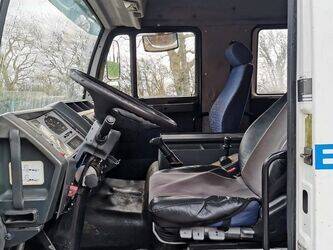 2001-man-1412374-45261762