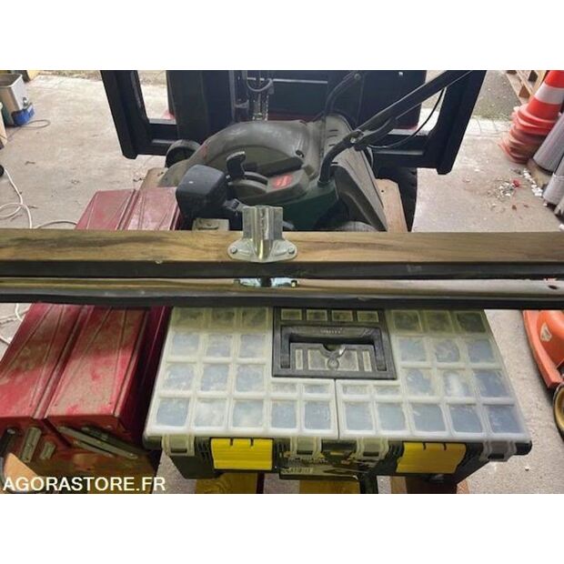 ستانلي-45261815