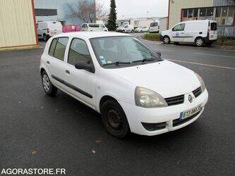 صورة ل سيارات 2007 رينو Clio