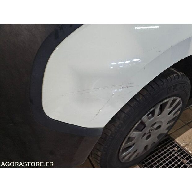 2013 بيجو Bipper-45262061