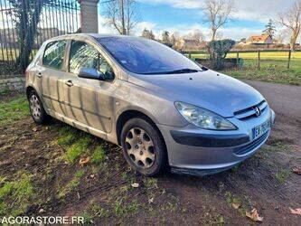 2004-peugeot-307-1412414-45262071