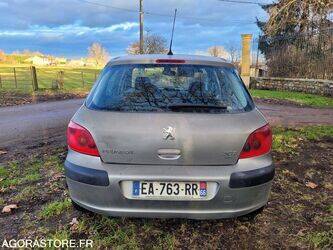 2004-peugeot-307-1412414-45262073