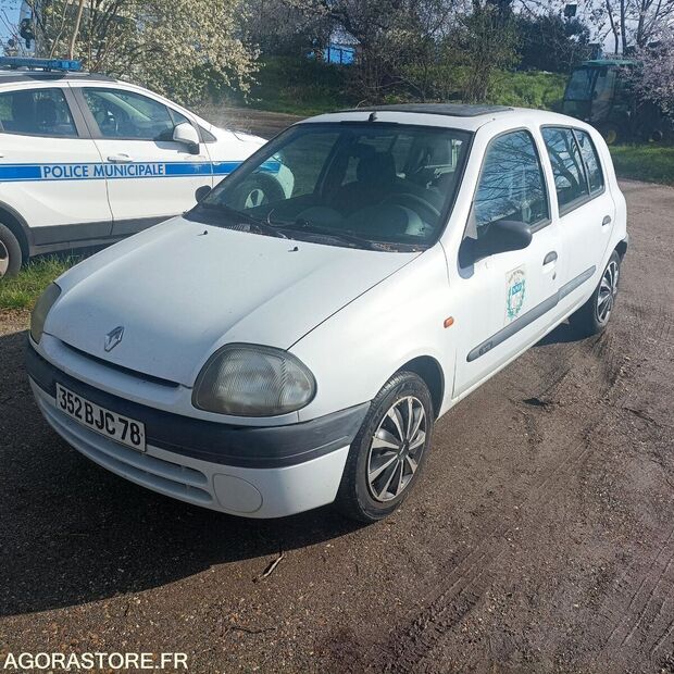 1998 رينو Clio-45262156