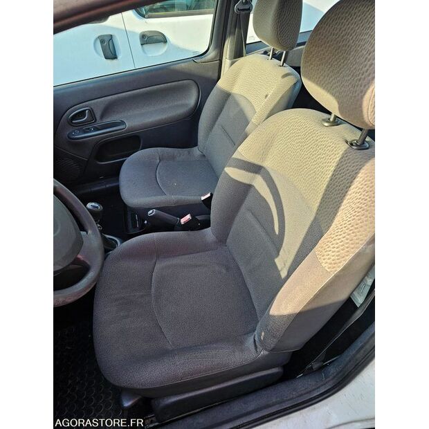 2005 رينو Clio-45262166