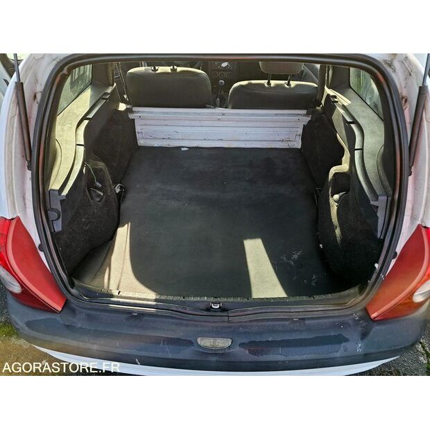 2005 رينو Clio-45262173