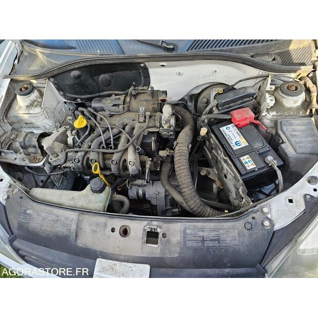 2005 رينو Clio-45262175