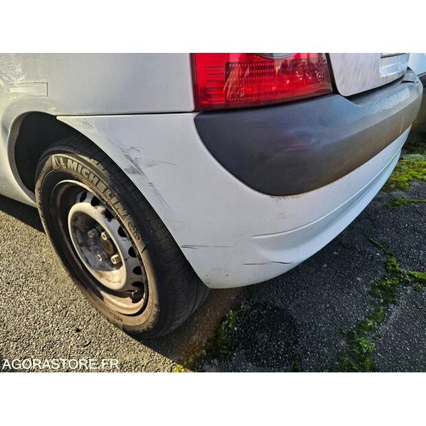 2005 رينو Clio-45262187