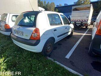 2005-renault-clio-1412425-45262197