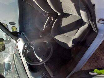 2005-renault-clio-1412425-45262198