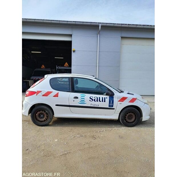 2010 بيجو 206-45262209