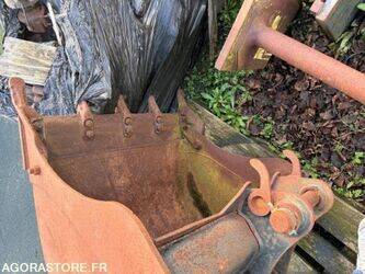 صورة ل دلاء أخرى