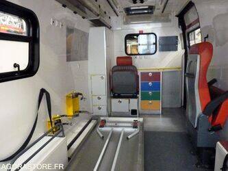 2010-renault-master-1412443-45262327