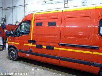 2010-renault-master-1412443-45262334