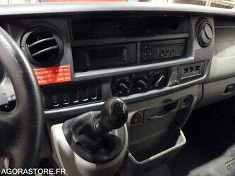 2010-renault-master-1412443-45262337