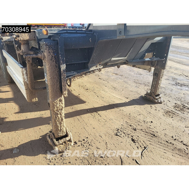 2021 ريندرز OTHERS-45262616