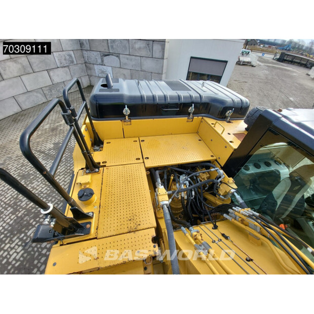 2017 Caterpillar 330FLN-45262680