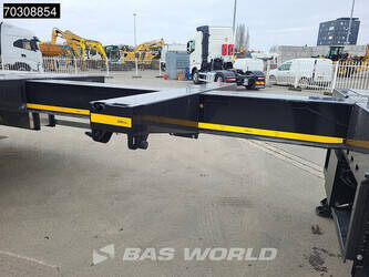 2025-doll-others-45262909