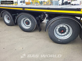 2025-doll-others-45262916