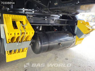 2025-doll-others-45262929