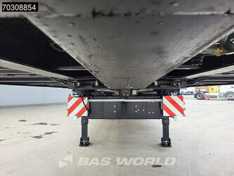 2025-doll-others-45262933