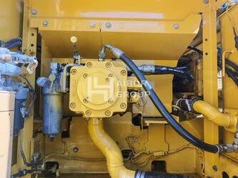 2024-caterpillar-330-1412479-45263153