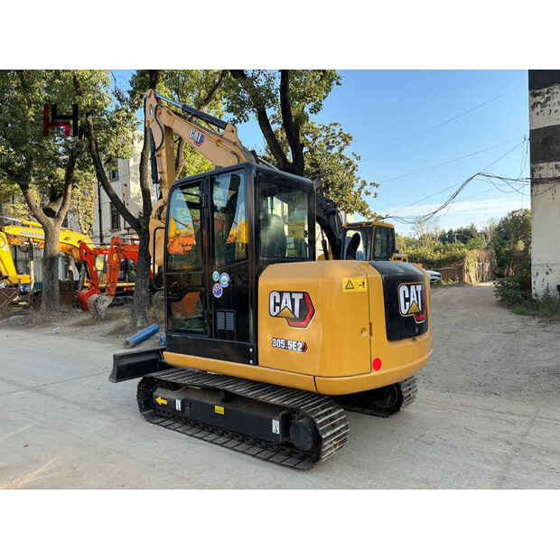 2023 كاتربيلر 305.5E2-45263220