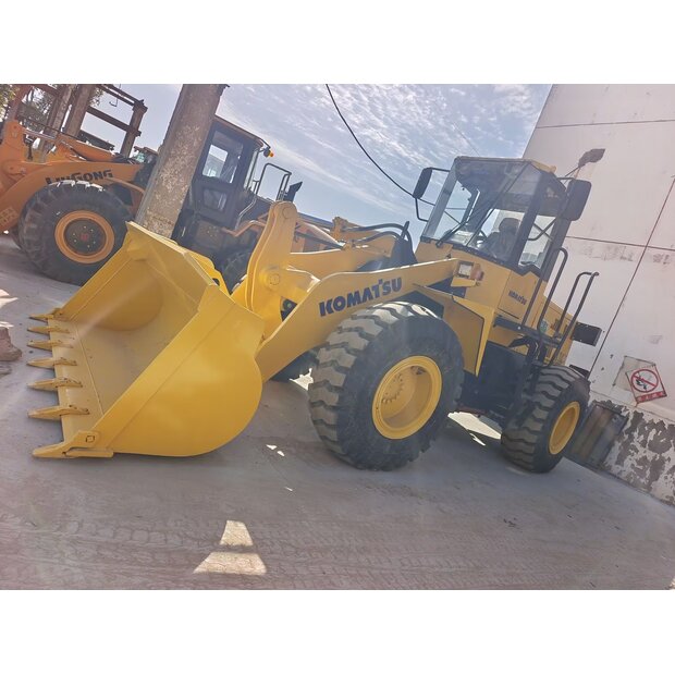 2022 Komatsu WA320-3-45263307