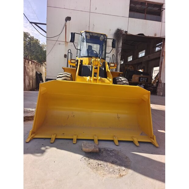 2022 Komatsu WA320-3-45263308