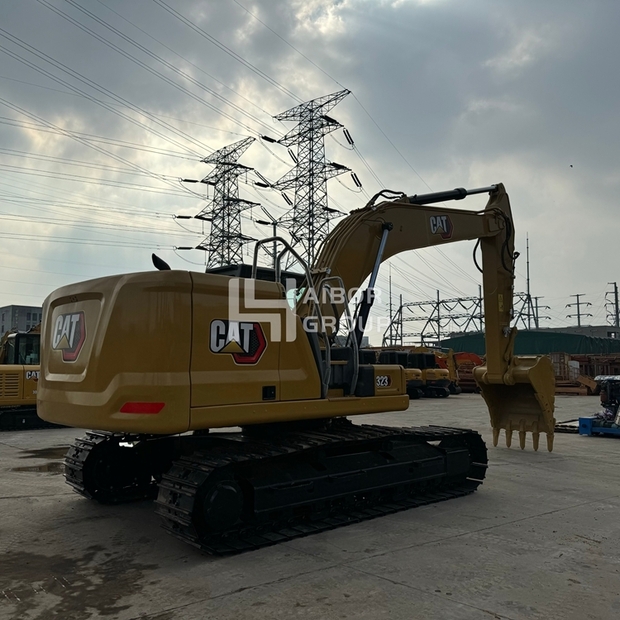 2024 Caterpillar 323-45263320