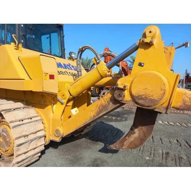 2023 Komatsu D155A-6R-45263666