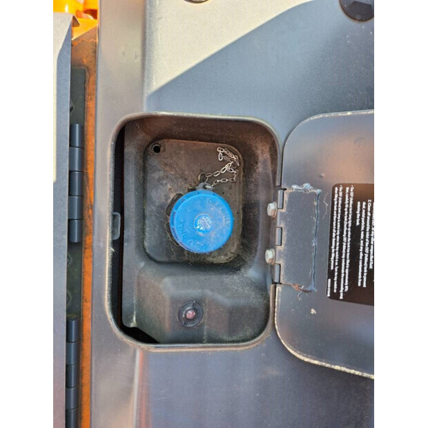 2023 ديفيلون DX225LC-7-45263750