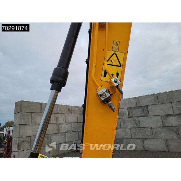 2021 جيه سي بي 131X L SV-45263999