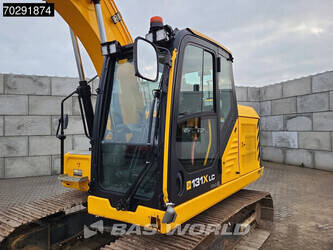 2021-jcb-131x-l-sv-45264006
