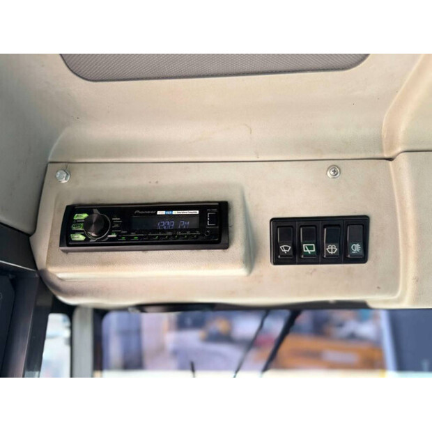 2009 آمان AV70-2-45264114