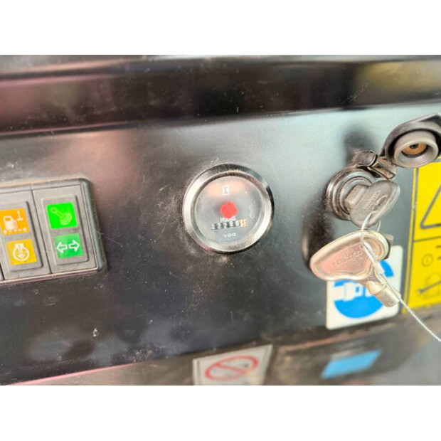 2009 آمان AV70-2-45264120